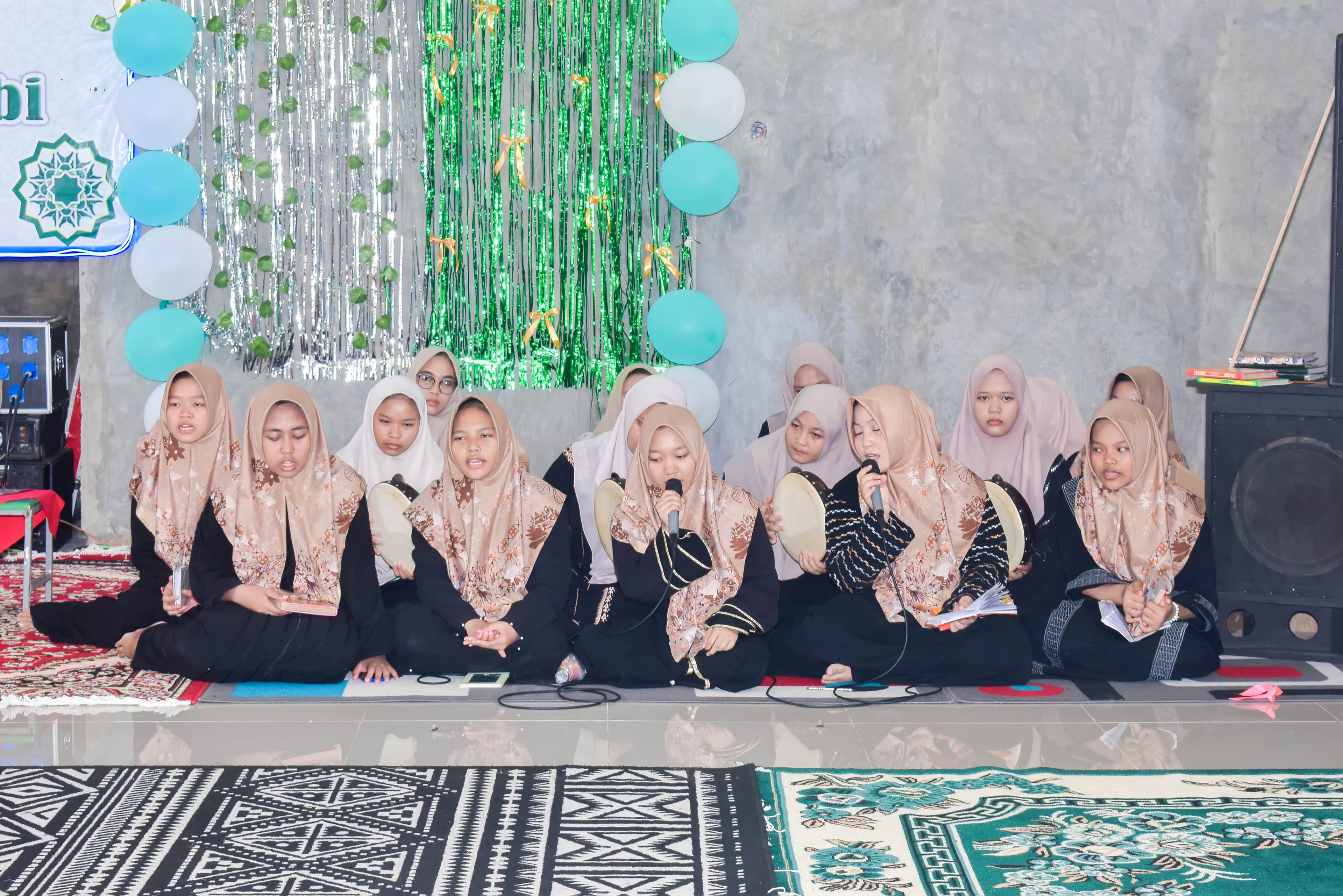 Hadroh