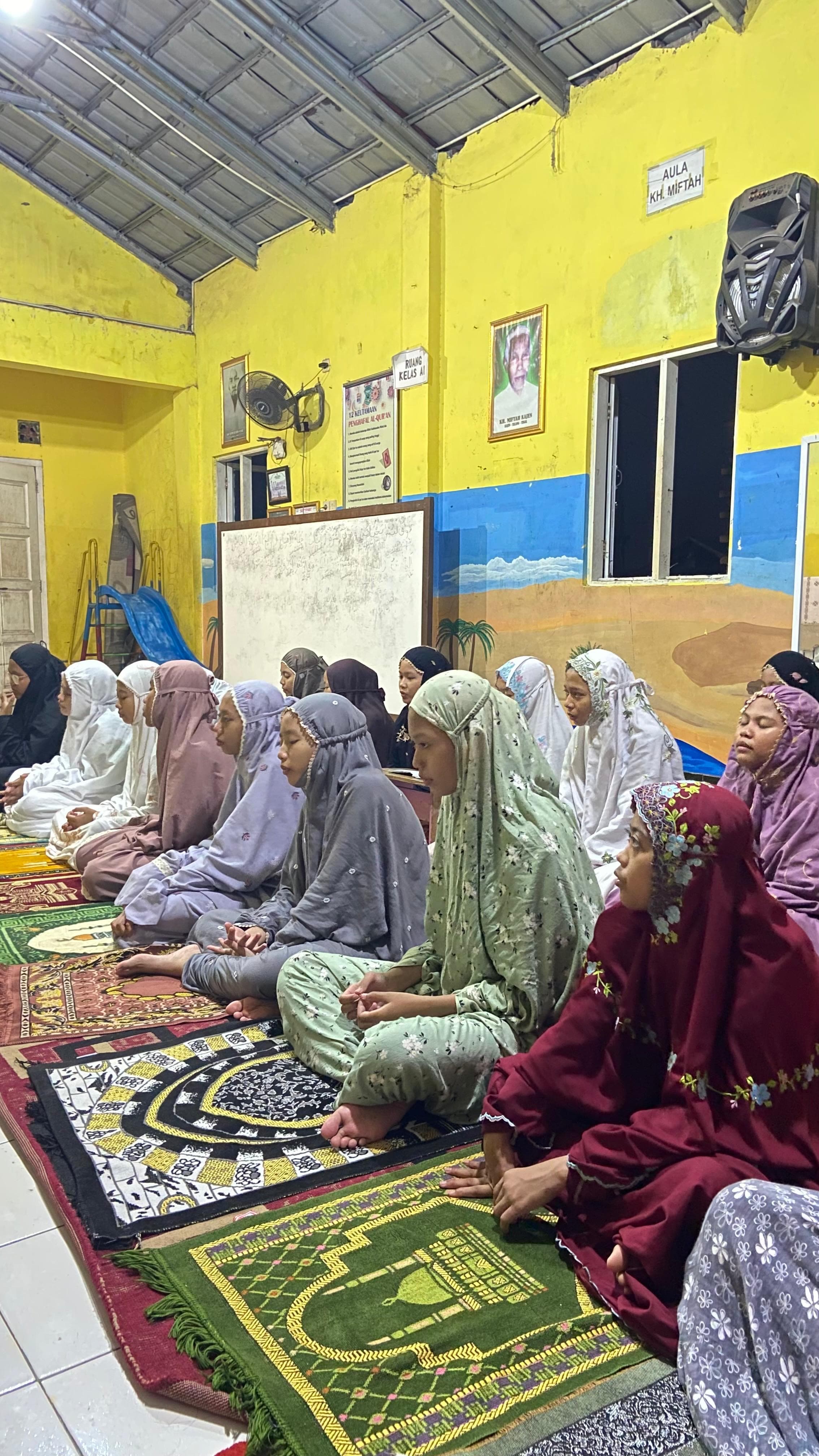 pembacaan tahlil dan ratib al hadad